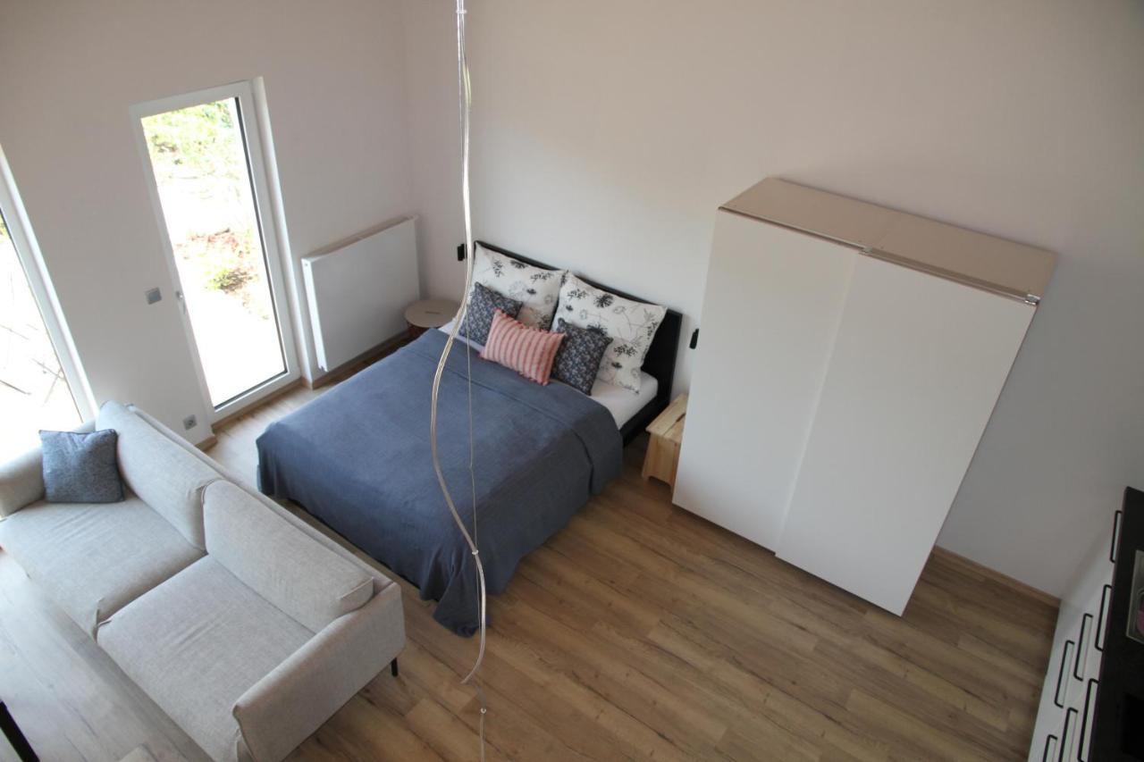 Apartmany Hluboka Nad Vltavou S Vyhledem Na Zamek Luaran gambar